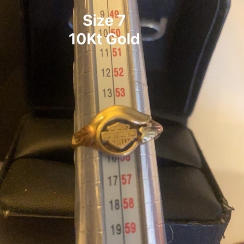 Harley Davidson 10KT Ladies Ring